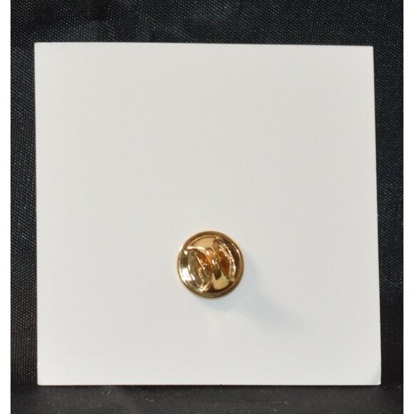 Avon Irish Claddagh Wreath Enamel Pin Badge With Gift Box 3/4" - Picture 2 of 4